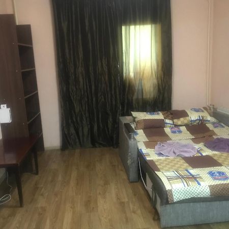 Ararat-Borschagovskaya Hostel Kiev Luaran gambar