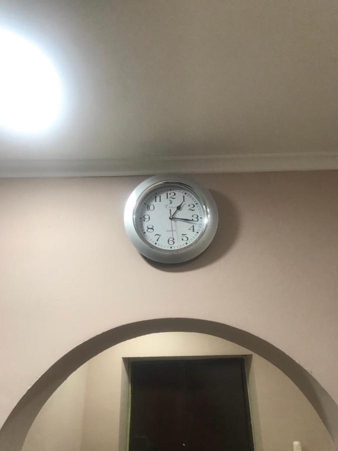 Ararat-Borschagovskaya Hostel Kiev Luaran gambar