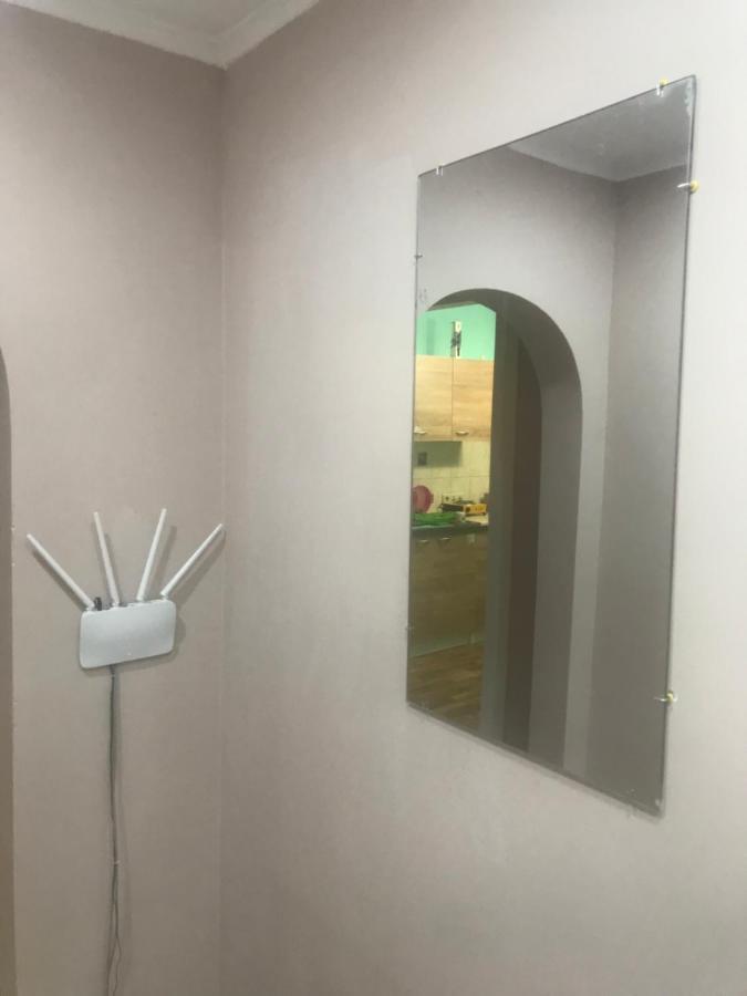 Ararat-Borschagovskaya Hostel Kiev Luaran gambar
