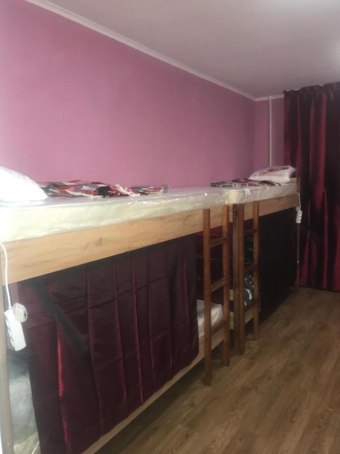 Ararat-Borschagovskaya Hostel Kiev Luaran gambar