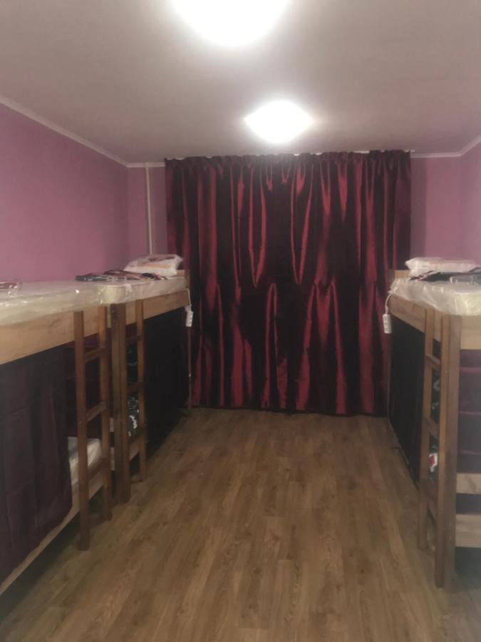 Ararat-Borschagovskaya Hostel Kiev Luaran gambar