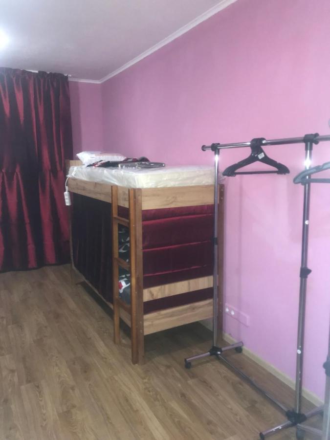 Ararat-Borschagovskaya Hostel Kiev Luaran gambar