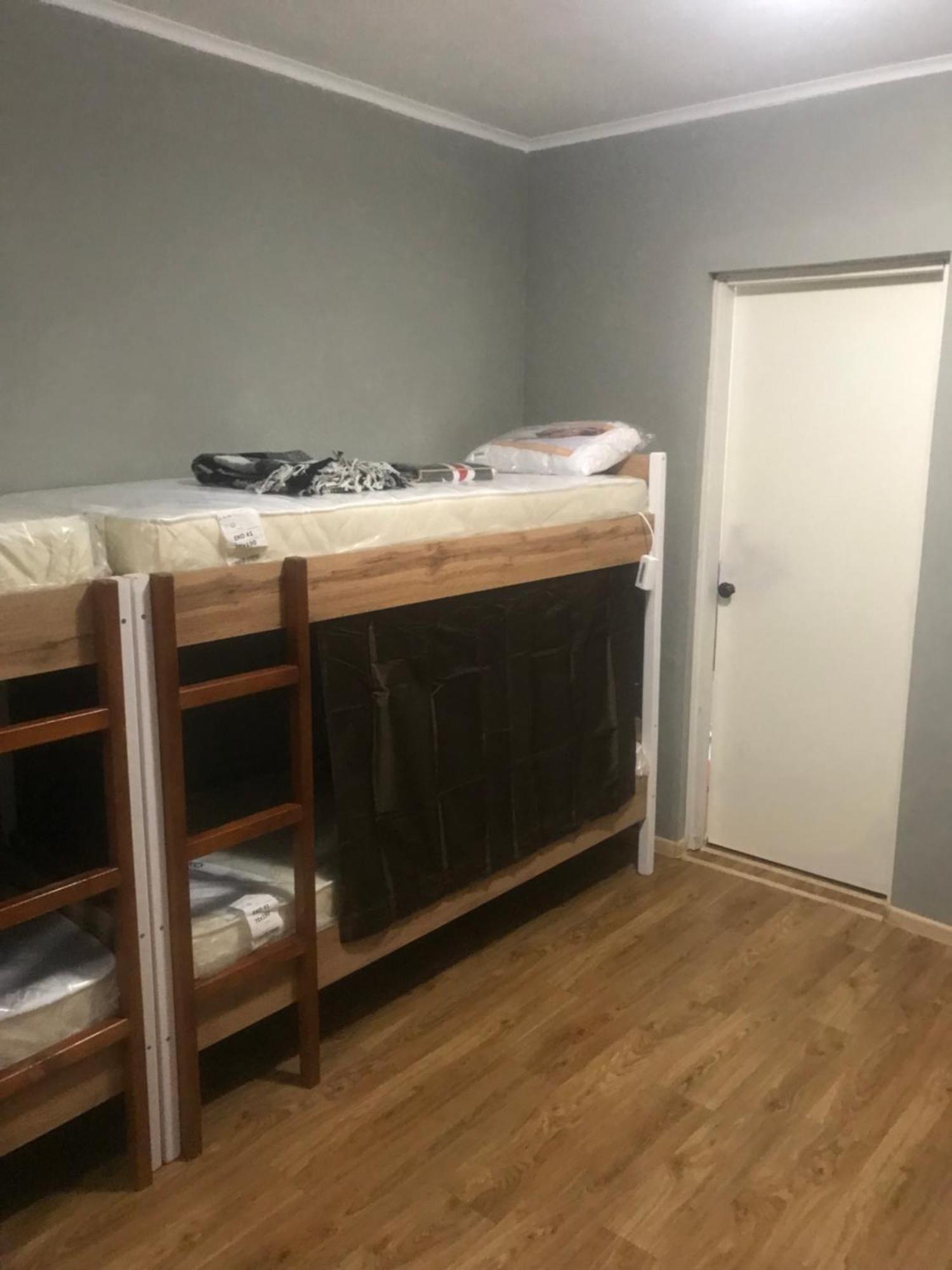Ararat-Borschagovskaya Hostel Kiev Luaran gambar